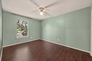 1030 Mabry Mill Rd, Houston, TX 77062 - Photo 30