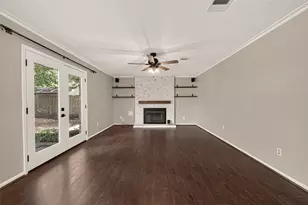 1030 Mabry Mill Rd, Houston, TX 77062 - Photo 10