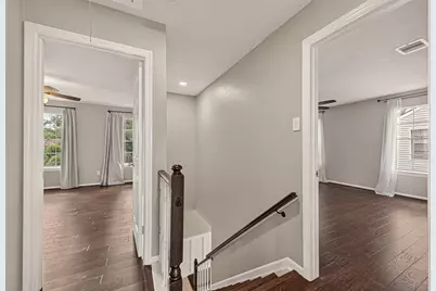 1030 Mabry Mill Road, Houston, TX 77062 - Photo 26
