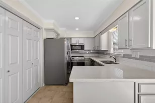 1221 Cedar Post Ln, Houston, TX 77055 - Photo 6