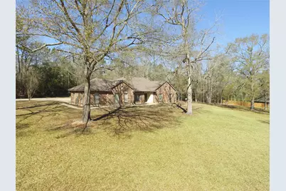 235 Hubert Lane, Livingston, TX 77351 - Photo 1