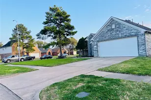 20803 Lavenderwood Dr, Katy, TX 77449 - Photo 2