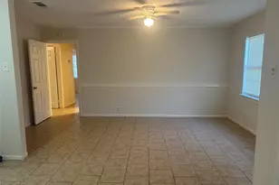 9301 Chesterfield Dr, Houston, TX 77051 - Photo 6