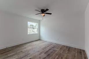 14323 Briarhills Pkwy, Houston, TX 77077 - Photo 38