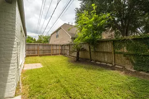 14323 Briarhills Pkwy, Houston, TX 77077 - Photo 44