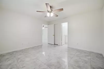 26872 Wellington Court, Kingwood, TX 77339 - Photo 8