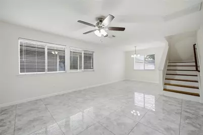 26872 Wellington Court, Kingwood, TX 77339 - Photo 6