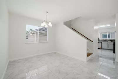 26872 Wellington Court, Kingwood, TX 77339 - Photo 12