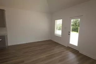 1102 Radiant Ave, La Marque, TX 77568 - Photo 12