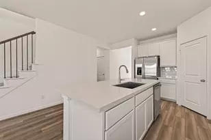 21926 Sam Raburn Dr, Tomball, TX 77375 - Photo 14