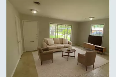 4220 Redwood Drive, Beaumont, TX 77703 - Photo 4