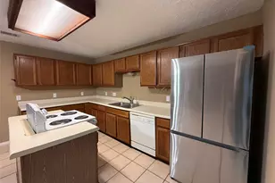 13218 Avonshire Dr, Houston, TX 77083 - Photo 4