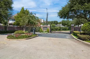 13910 Charlton Way Dr, Houston, TX 77077 - Photo 1