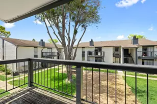 10101 Forum Park Dr, Houston, TX 77036 - Photo 8