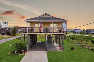 4014 6th St, Galveston, TX 77554 - Photo 2