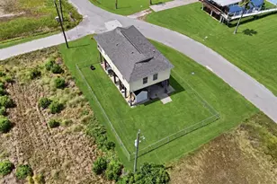 4014 6th St, Galveston, TX 77554 - Photo 14