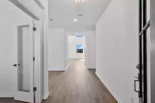 2023 Indigo Rdg Dr, Crosby, TX 77532 - Photo 2