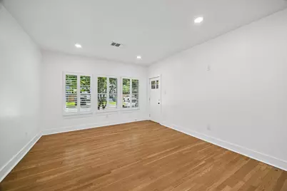 207 Tabor Street, Houston, TX 77009 - Photo 8