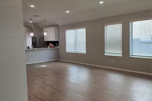 1942 Barrett Gables Dr, Crosby, TX 77532 - Photo 6