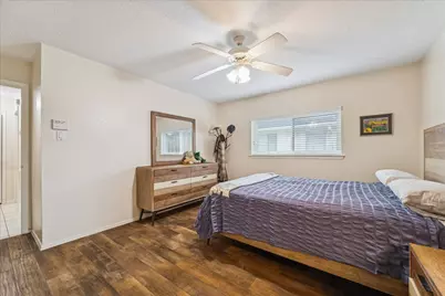 16706 Nina Drive, Friendswood, TX 77546 - Photo 14