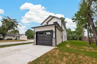 603 Texas Street, Tomball, TX 77375 - Photo 4