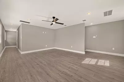 603 Texas Street, Tomball, TX 77375 - Photo 22