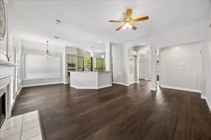 9110 Rhapsody Ln, Houston, TX 77040 - Photo 14