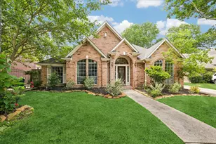 9110 Rhapsody Ln, Houston, TX 77040 - Photo 2