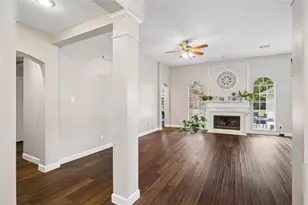 9110 Rhapsody Ln, Houston, TX 77040 - Photo 8