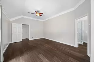 9110 Rhapsody Ln, Houston, TX 77040 - Photo 16
