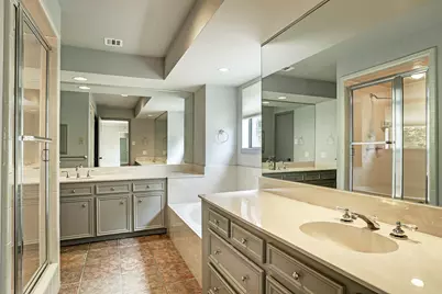 15614 Whitewater Lane, Houston, TX 77079 - Photo 8