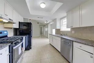 11707 Triola Ln, Houston, TX 77072 - Photo 10