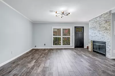 749 Worthshire Street, Houston, TX 77008 - Photo 6