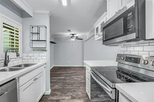 749 Worthshire St, Houston, TX 77008 - Photo 14