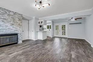 749 Worthshire St, Houston, TX 77008 - Photo 8