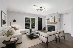 749 Worthshire St, Houston, TX 77008 - Photo 4