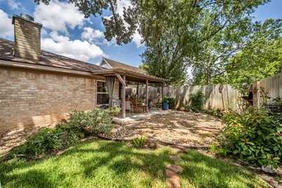 16222 Green Shade Drive, Houston, TX 77090 - Photo 26