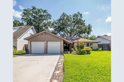 16222 Green Shade Drive, Houston, TX 77090 - Photo 2