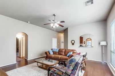 12914 Pecan Shores Drive, Houston, TX 77044 - Photo 6