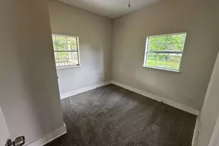 4520 Falls St, Houston, TX 77026 - Photo 8