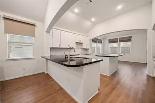 10422 Milford Woods Ln, Tomball, TX 77375 - Photo 6