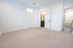 2056 Johanna Dr, Houston, TX 77055 - Photo 20