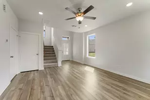 3714 Violet Ln, Huntsville, TX 77340 - Photo 10