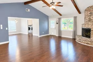 8502 Braes Meadow Dr, Houston, TX 77071 - Photo 10