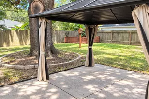 8502 Braes Meadow Dr, Houston, TX 77071 - Photo 22