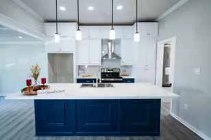 2145 16th St, Hempstead, TX 77445 - Photo 10