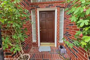 8615 Barron Wood Circle, Houston, TX 77083 - Photo 16