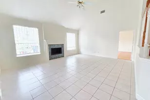 8615 Barron Wood Circle, Houston, TX 77083 - Photo 10