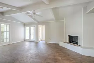 5606 Water Leaf Ln, Houston, TX 77088 - Photo 10