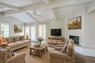 5606 Water Leaf Ln, Houston, TX 77088 - Photo 4